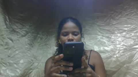 Snapshot of blanchmamy chatting on 12-13-25, 07:53 blanchmamy online show from 12-13-25, 07:53