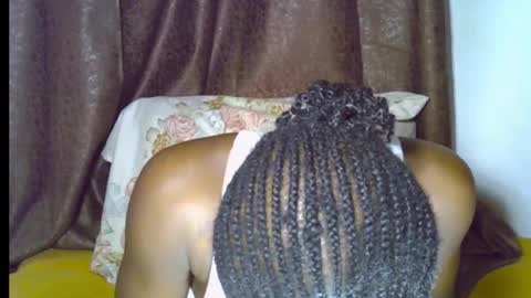 nikky00 online show from 11-12-25, 09:10