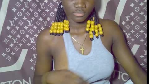 nikky00 online show from 12-04-25, 08:12