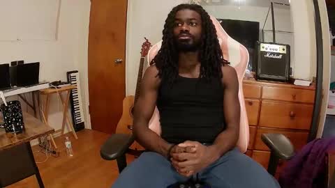 Snapshot of blaqjay chatting on 11-17-25, 09:09 BlaqJay online show from 11-17-25, 09:09