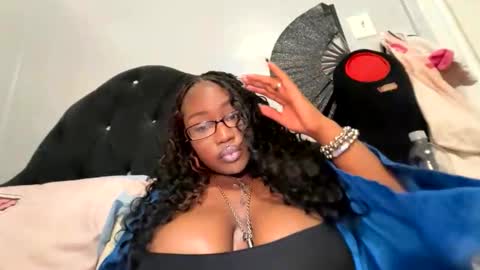 Snapshot of blasiangyal chatting on 05-02-26, 01:54 blasiangyal online show from 05-02-26, 01:54