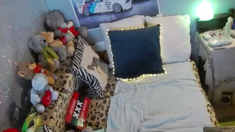 BlassyBlue online show from 07-27-26, 10:00
