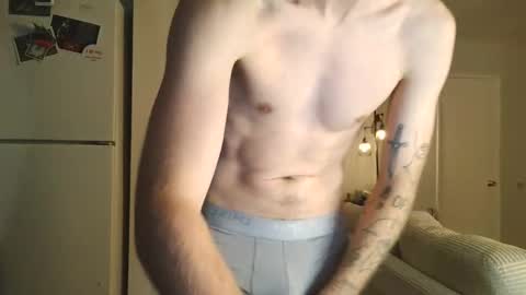 Snapshot of blaze_thickwood chatting on 12-17-25, 06:03 Blaze Thickwood online show from 12-17-25, 06:03