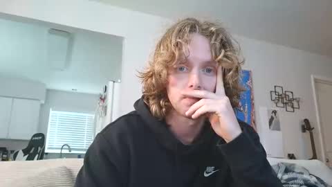 Snapshot of blaze_thickwood chatting on 02-14-26, 09:11 Blaze Thickwood online show from 02-14-26, 09:11