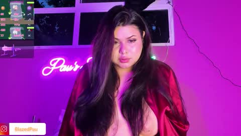 Pau online show from 12-16-25, 10:48