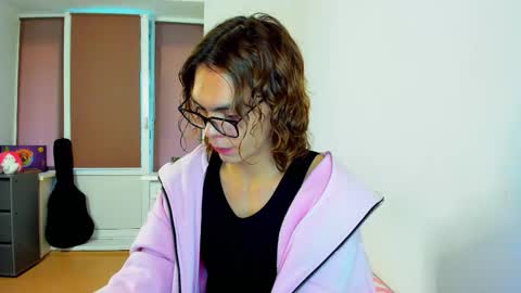 David online show from 09-18-25, 03:03