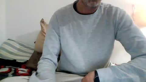 Banana boy blinky online show from 01-04-25, 01:42