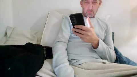 Banana boy blinky online show from 01-20-25, 05:06