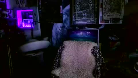 blindsurfer780299 online show from 05-01-26, 05:01