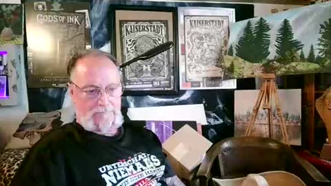 blindsurfer780299 online show from 07-08-26, 02:21