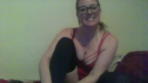 Snapshot of blitz8477 chatting on 03-05-26, 09:27 blitz8477 online show from 03-05-26, 09:27