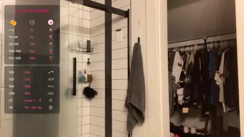 Snapshot of blkalthottie chatting on 01-17-26, 02:49 blkalthottie online show from 01-17-26, 02:49