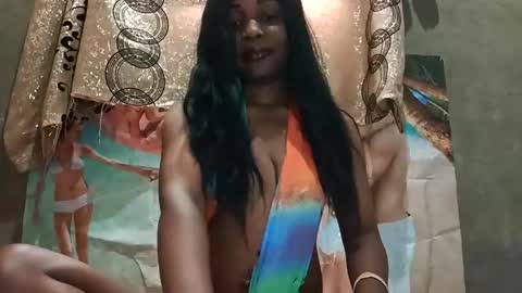 Snapshot of blktulipsxx chatting on 03-29-26, 07:30 Lola online show from 03-29-26, 07:30