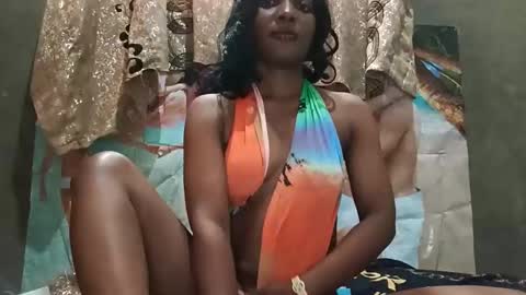 Snapshot of blktulipsxx chatting on 05-31-26, 09:16 Lola online show from 05-31-26, 09:16