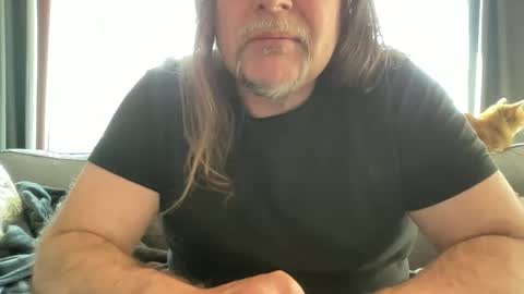 BlIdoL online show from 04-02-26, 10:57