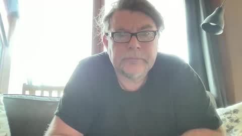 Snapshot of bllyidol chatting on 05-18-26, 07:36 BlIdoL online show from 05-18-26, 07:36