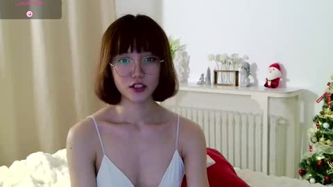 Snapshot of blon_kater chatting on 12-24-24, 01:28 YoYo online show from 12-24-24, 01:28