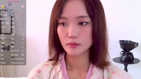 YoYo online show from 11-24-25, 04:34