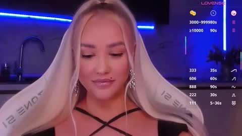 Lana online show from 04-19-26, 02:11