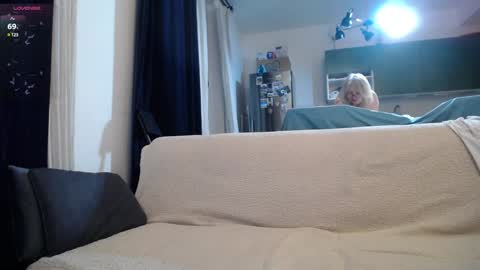 Karina online show from 01-06-25, 08:28