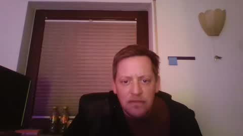 blonde32m online show from 12-31-24, 12:43