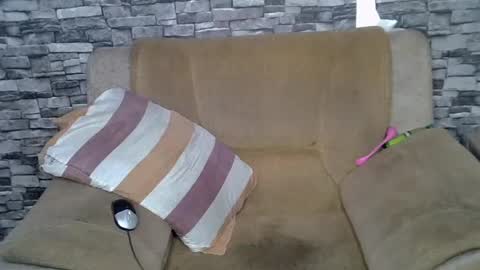 blonde_creamy online show from 07-07-26, 09:41