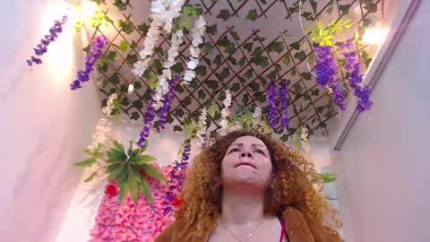 blonde_squirt_ online show from 02-05-26, 09:47