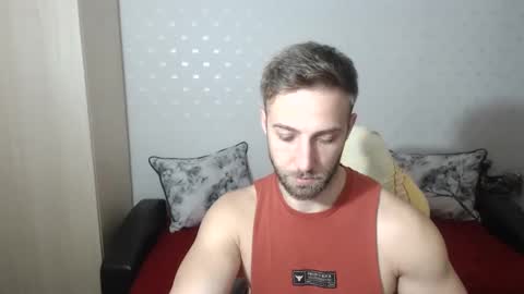 Snapshot of blondeagle chatting on 01-20-25, 12:18 Mr Blond online show from 01-20-25, 12:18