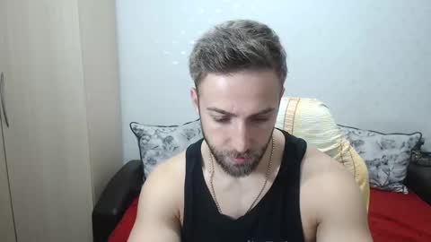 Snapshot of blondeagle chatting on 01-23-25, 09:29 Mr Blond online show from 01-23-25, 09:29