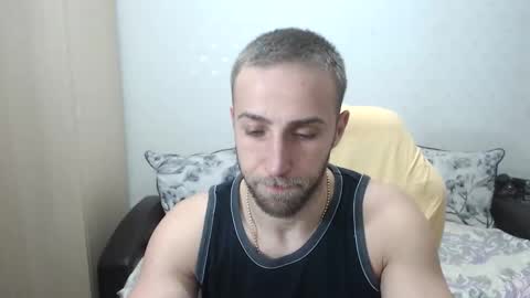 Snapshot of blondeagle chatting on 02-27-25, 09:25 Mr Blond online show from 02-27-25, 09:25