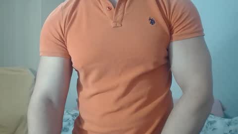 Snapshot of blondeagle chatting on 03-19-26, 09:35 Mr Blond online show from 03-19-26, 09:35