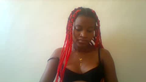 Snapshot of blondebarbiey chatting on 02-26-25, 07:42 blonde online show from 02-26-25, 07:42