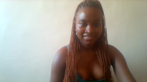 Snapshot of blondebarbiey chatting on 03-06-25, 05:14 blonde online show from 03-06-25, 05:14