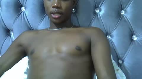 Snapshot of blondebarbiey chatting on 11-16-25, 10:15 blonde online show from 11-16-25, 10:15