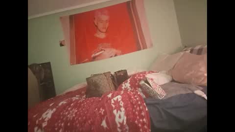 Snapshot of blondebellaaa3 chatting on 01-22-25, 01:53 Gia online show from 01-22-25, 01:53