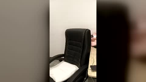 blondedolltia online show from 07-24-26, 11:30