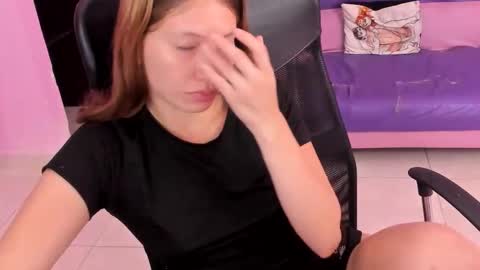blondie_dirty_squirt online show from 06-07-26, 11:47