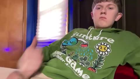 Snapshot of blondiedicks1 chatting on 03-12-26, 02:01 blondiedicks1 online show from 03-12-26, 02:01