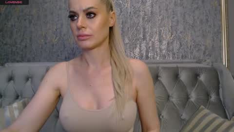 Helen online show from 03-21-26, 07:17