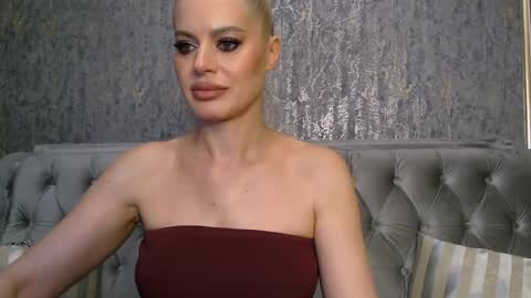 Helen online show from 05-16-26, 10:30
