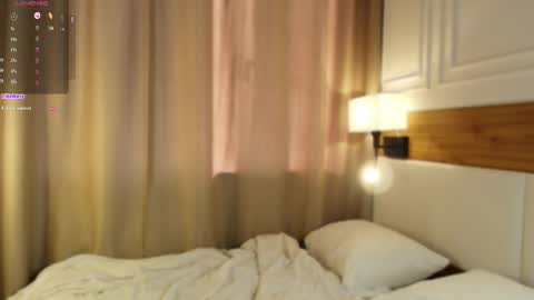 Snapshot of blondoll chatting on 05-28-26, 01:36 blondoll online show from 05-28-26, 01:36
