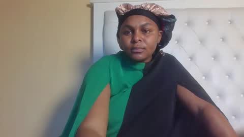 Snapshot of blondykiki chatting on 10-12-25, 11:09 Blondykiki online show from 10-12-25, 11:09