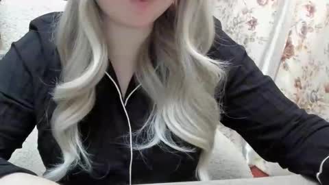 blondymargaret online show from 03-01-25, 01:29