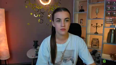 Bloom online show from 07-29-26, 01:09