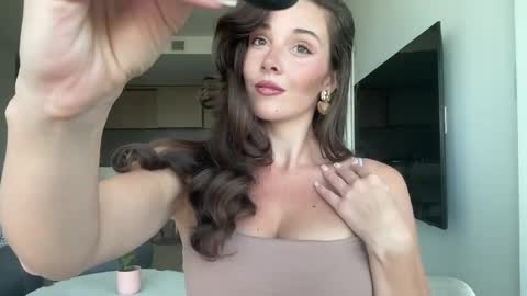 Emma Bloom online show from 05-28-26, 07:22