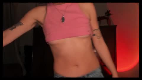 Snapshot of blossomgin chatting on 09-29-25, 11:42 Gin online show from 09-29-25, 11:42