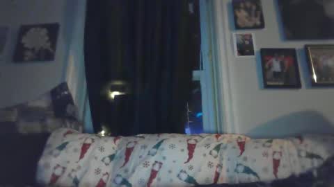 Snapshot of blowme19866 chatting on 01-09-25, 04:08 blowme19866 online show from 01-09-25, 04:08