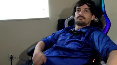 Snapshot of bls123 chatting on 12-30-24, 01:36 bls123 online show from 12-30-24, 01:36