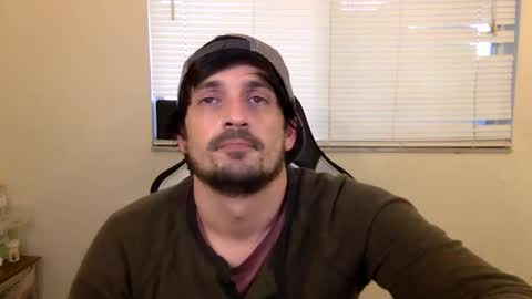 Snapshot of bls123 chatting on 11-29-25, 11:57 bls123 online show from 11-29-25, 11:57