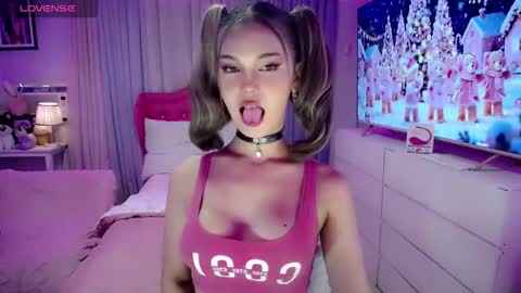 aivee online show from 12-20-25, 05:25